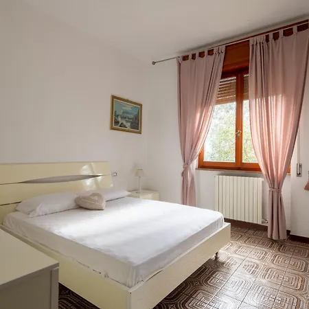 Pina Con Giardino E Piscina In In Val Di Vara Cinque Terre Gateway Immerse In Nature Balcony Vista Vallata Hiking Trails Lejlighed *